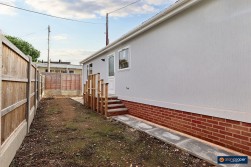 Mill Farm Park, Bulkington, CV12 9SE