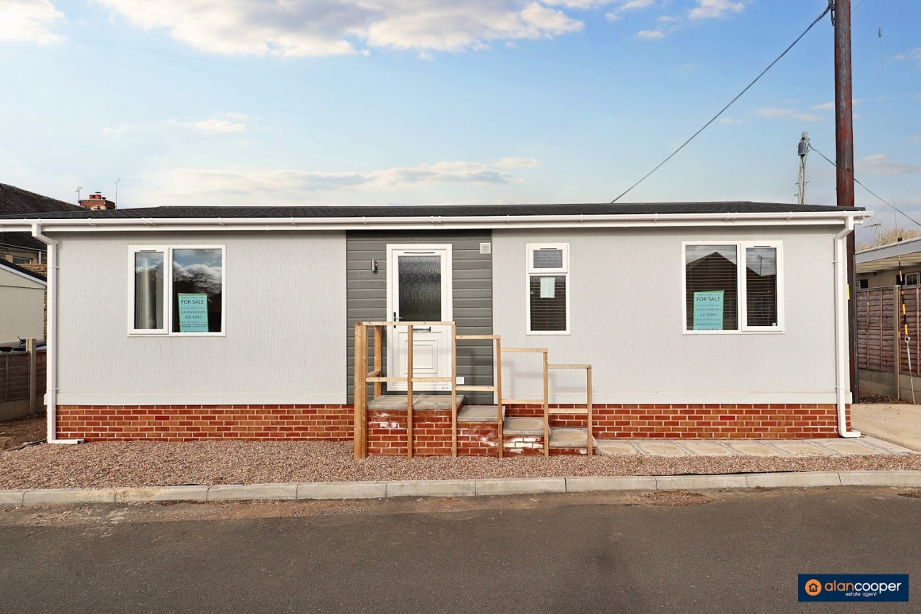 Mill Farm Park, Bulkington, CV12 9SE