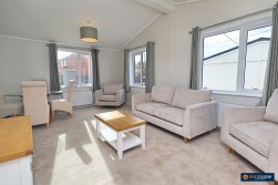 Mill Farm Park, Bulkington, CV12 9SE