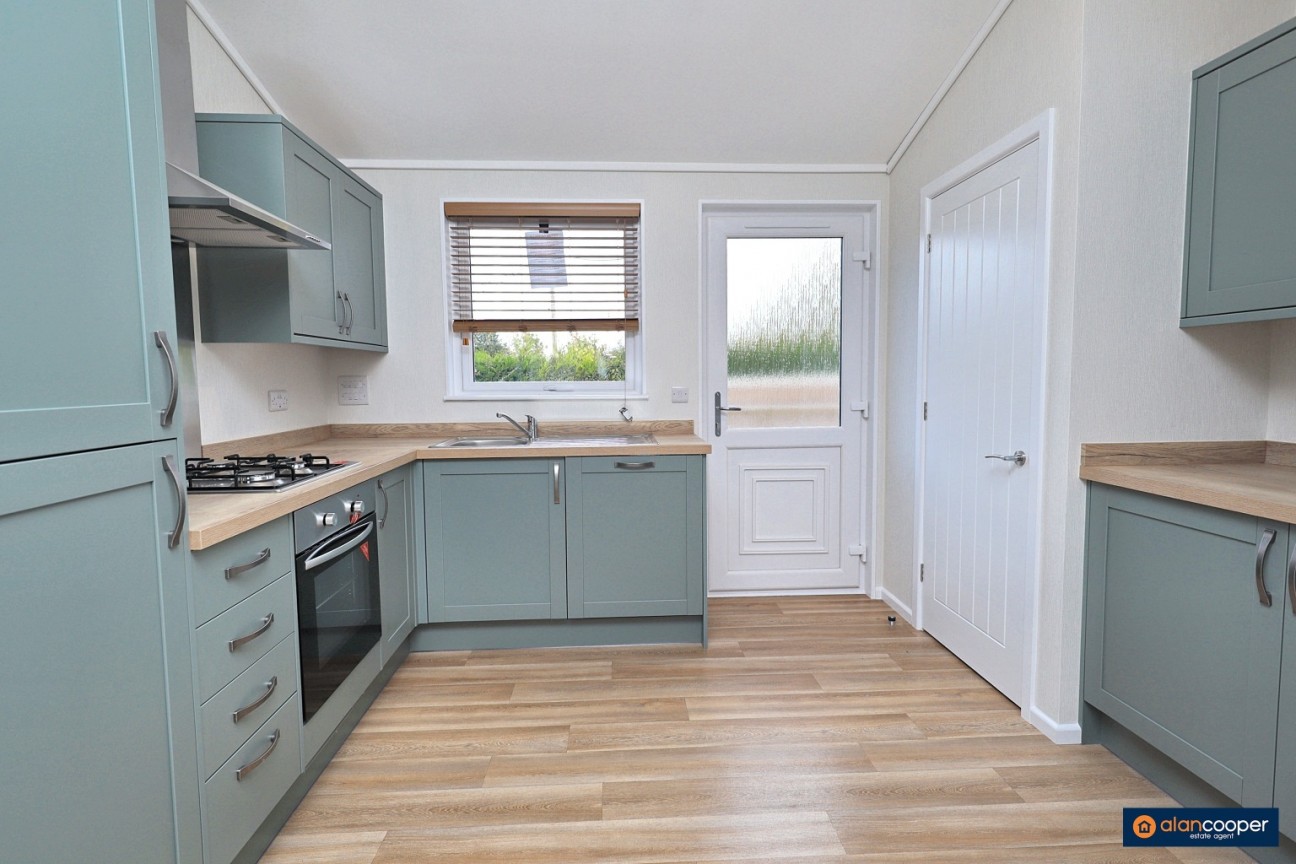 Mill Farm Park, Bulkington, CV12 9SE