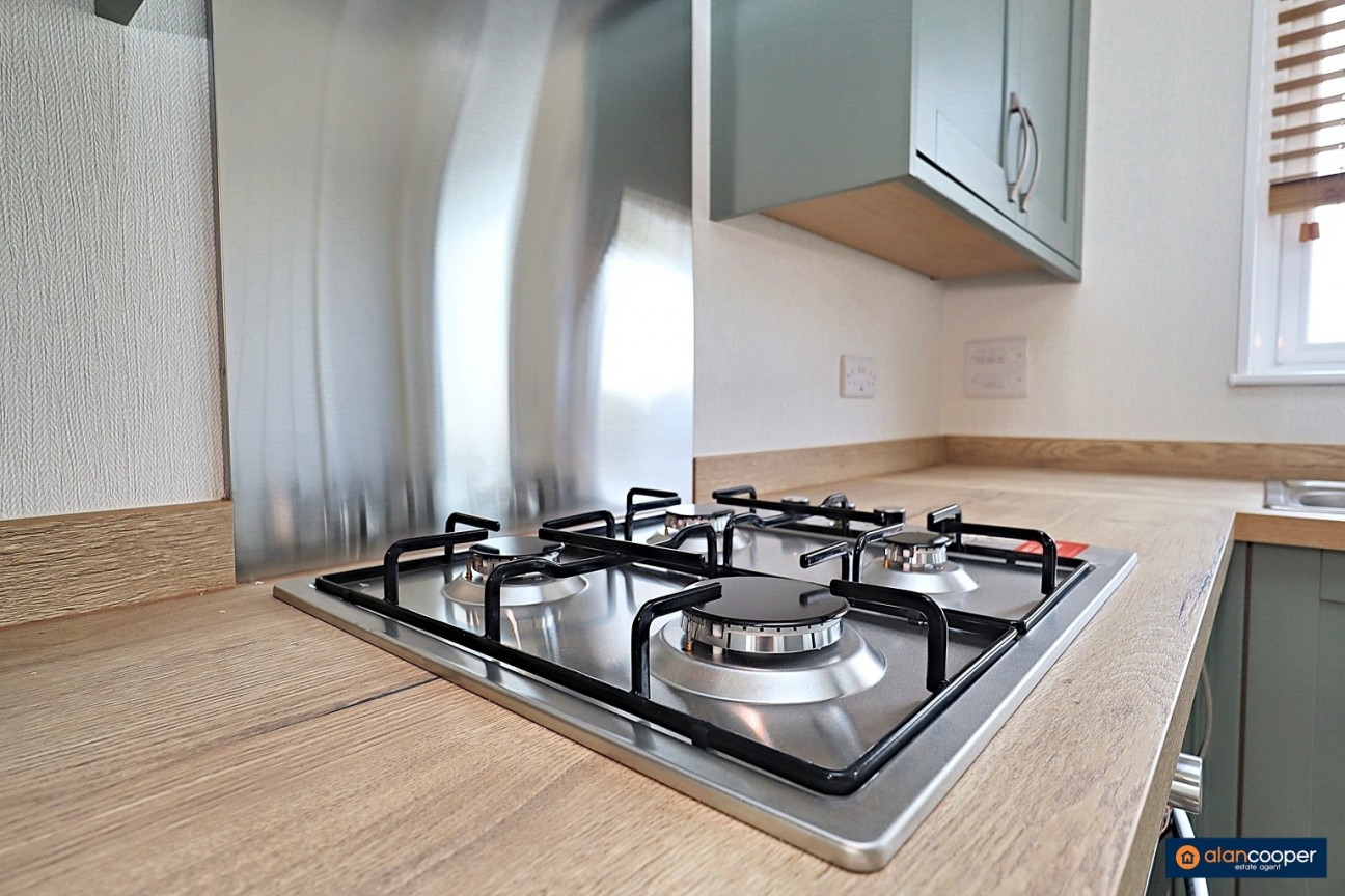 Mill Farm Park, Bulkington, CV12 9SE