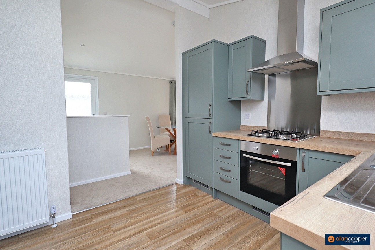 Mill Farm Park, Bulkington, CV12 9SE