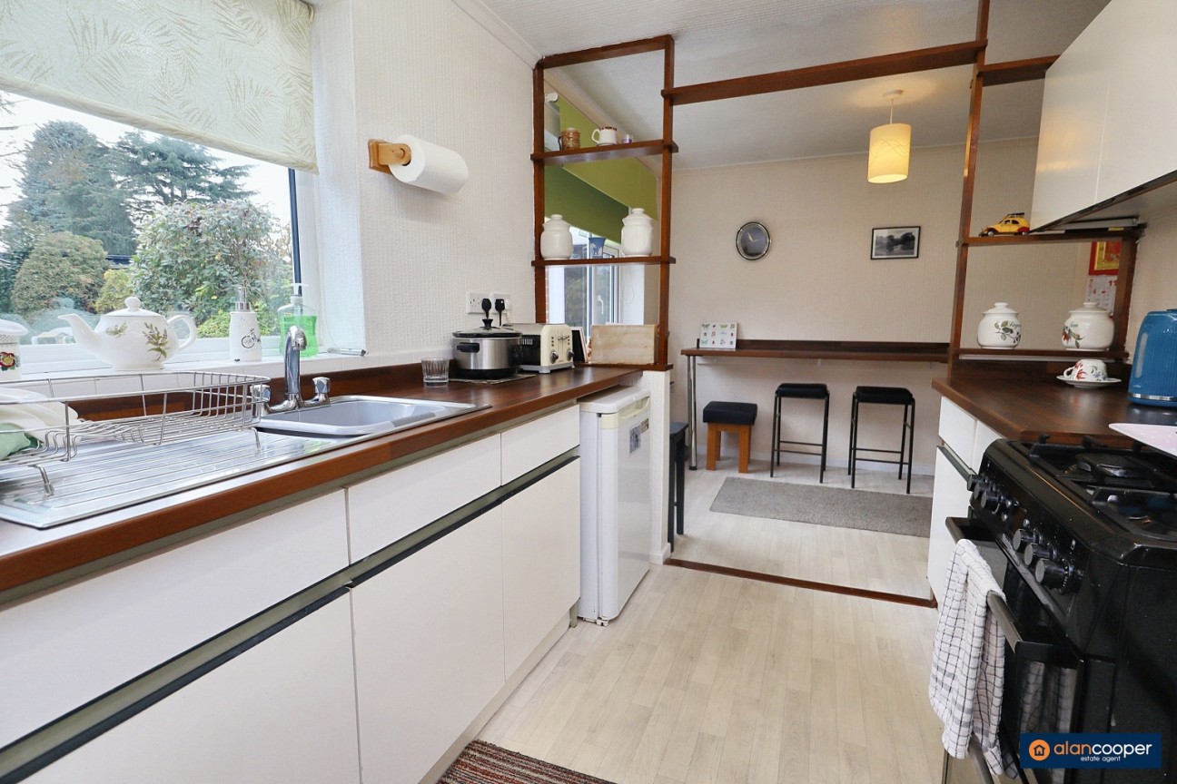 Shakespeare Drive, Whitestone, Nuneaton, CV11 6NN