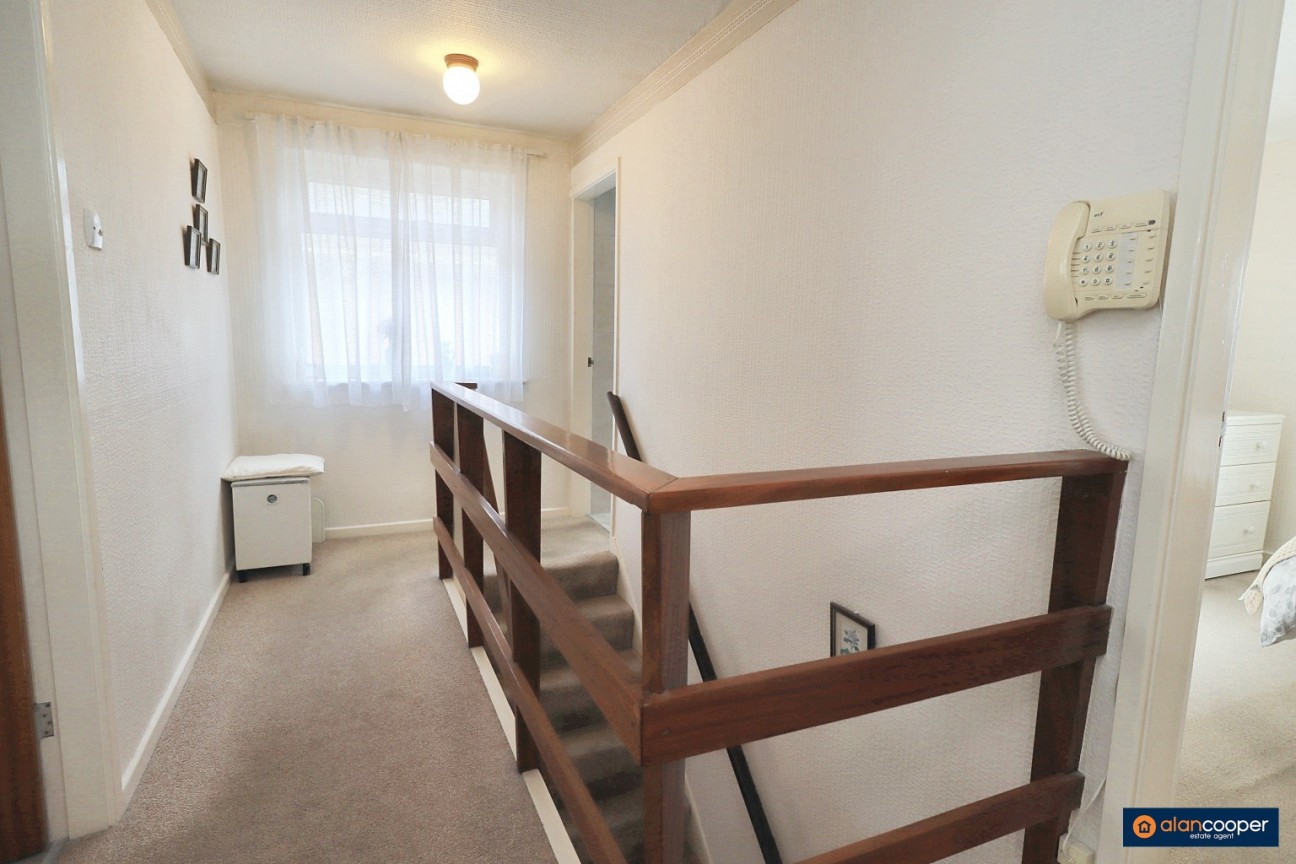 Shakespeare Drive, Whitestone, Nuneaton, CV11 6NN