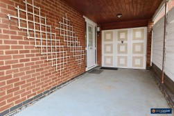 Shakespeare Drive, Whitestone, Nuneaton, CV11 6NN