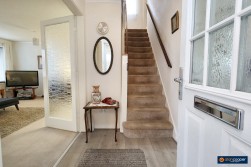 Shakespeare Drive, Whitestone, Nuneaton, CV11 6NN