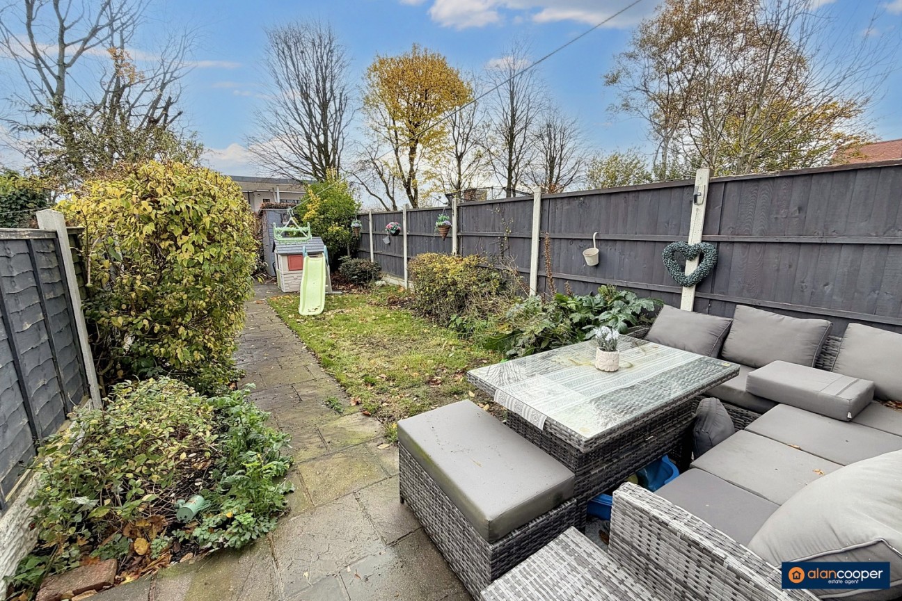 Arbury Road, Stockingford, Nuneaton, CV10 7ND