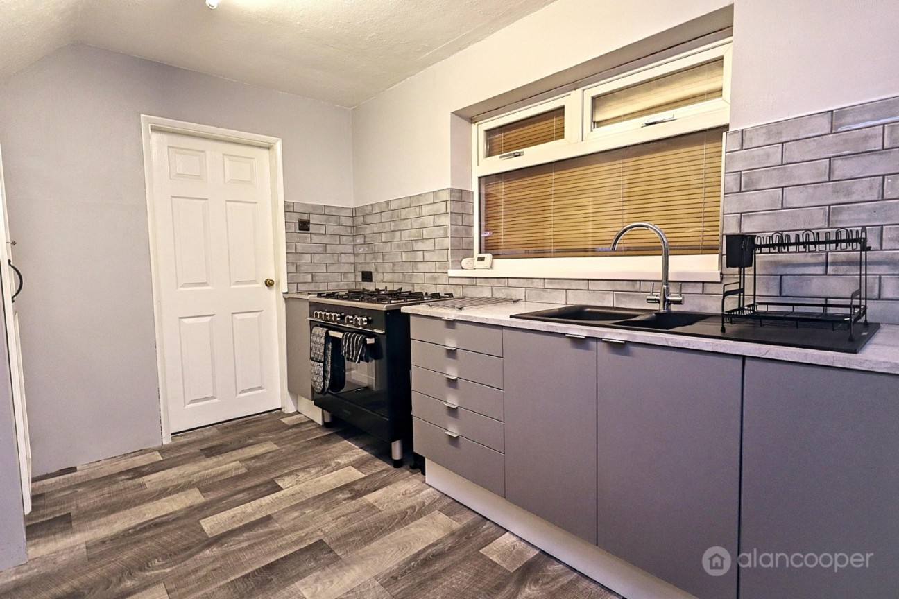 Vale View, Stockingford, Nuneaton, CV10 8AL