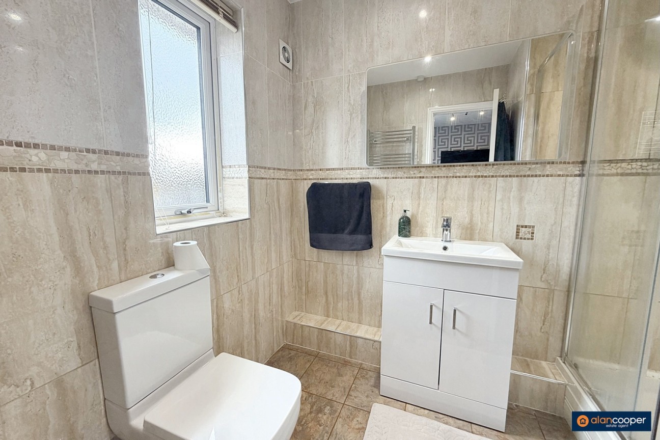 Northbourne Drive, Maple Park, Nuneaton, CV11 4GA