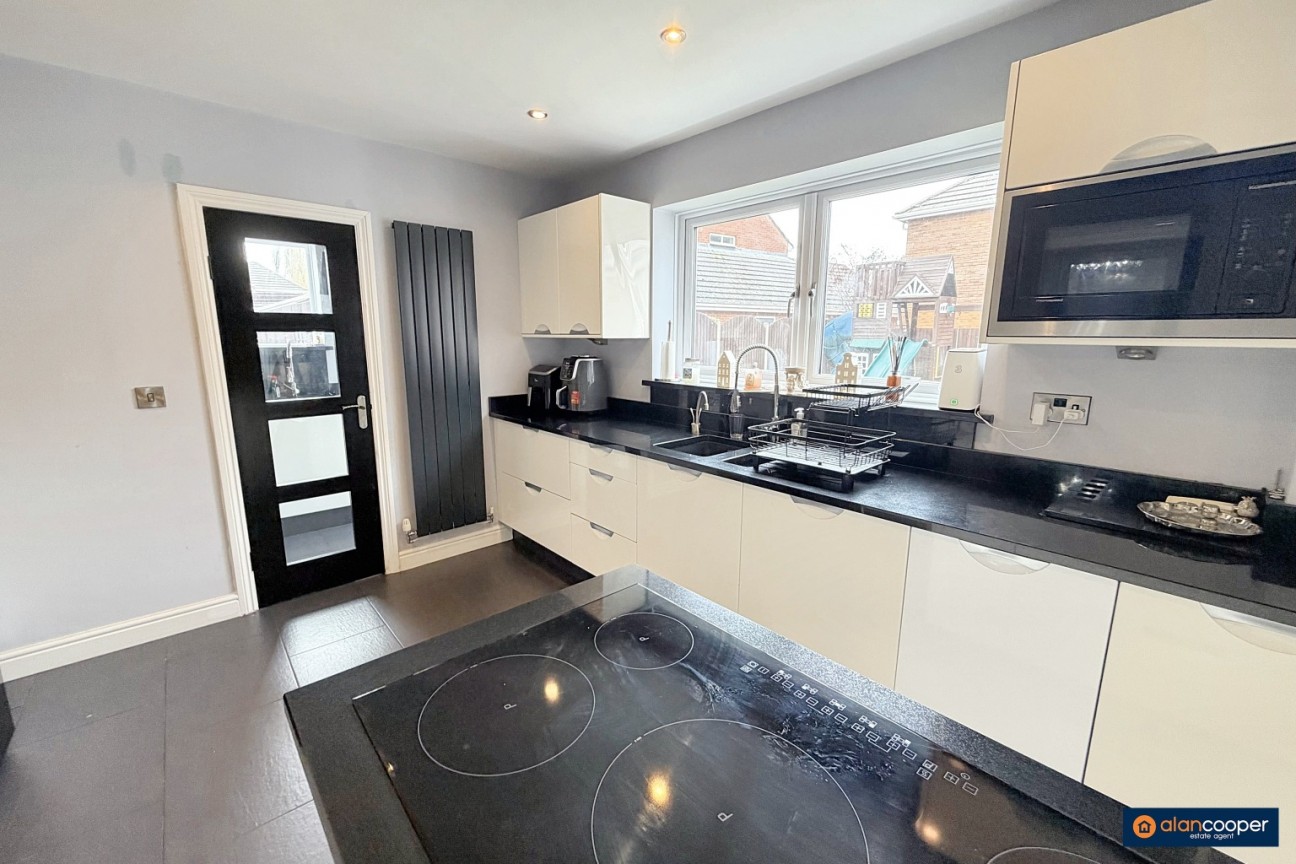 Northbourne Drive, Maple Park, Nuneaton, CV11 4GA