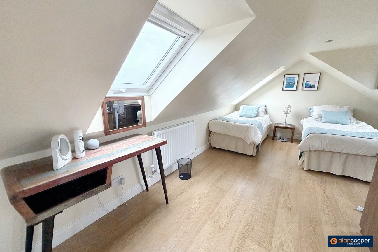 Foxs Covert, Fenny Drayton, CV13 6BQ