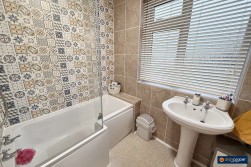 Stafford Close, Bulkington, CV12 9QX