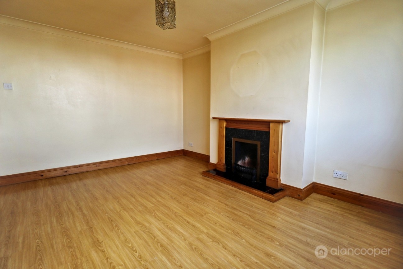Oaston Road, Nuneaton, Warwickshire, CV11 6LA