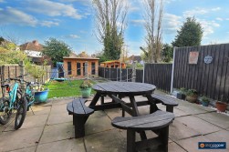 Stretton Road, Nuneaton, CV10 7ER