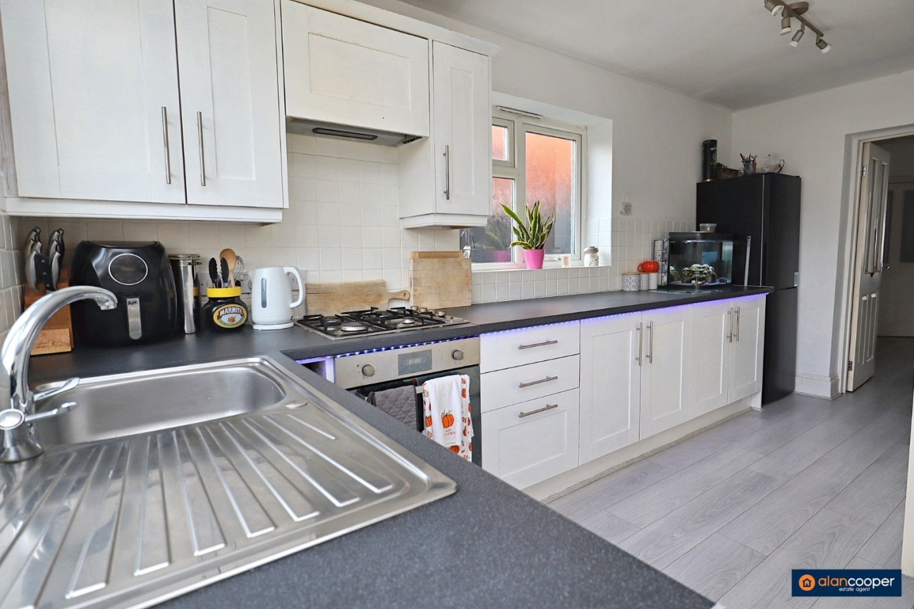 Stretton Road, Nuneaton, CV10 7ER