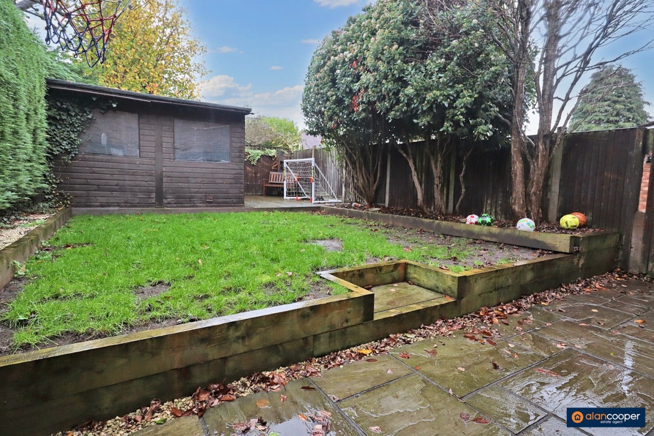 Walnut Close, Nuneaton, CV10 0JB