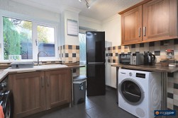 Walnut Close, Nuneaton, CV10 0JB