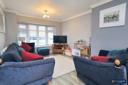 Berwyn Way, Church Farm, Nuneaton, CV10 8QN