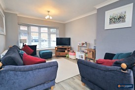 Berwyn Way, Church Farm, Nuneaton, CV10 8QN