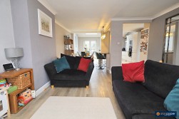 Berwyn Way, Church Farm, Nuneaton, CV10 8QN