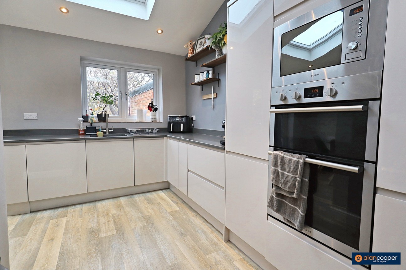 Berwyn Way, Church Farm, Nuneaton, CV10 8QN