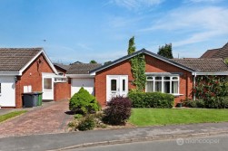 Thornhill Drive, Whitestone, Nuneaton, CV11 6TD