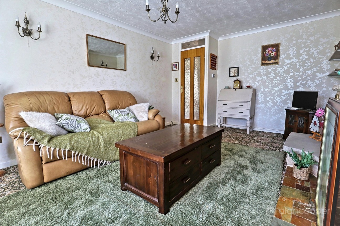 Thornhill Drive, Whitestone, Nuneaton, CV11 6TD