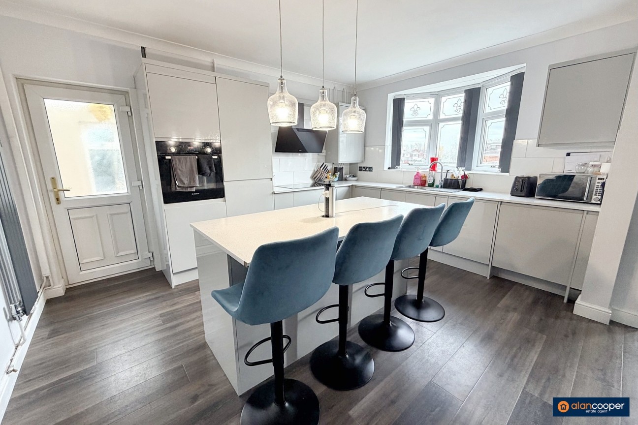 Bull Ring, Nuneaton, CV10 7BE