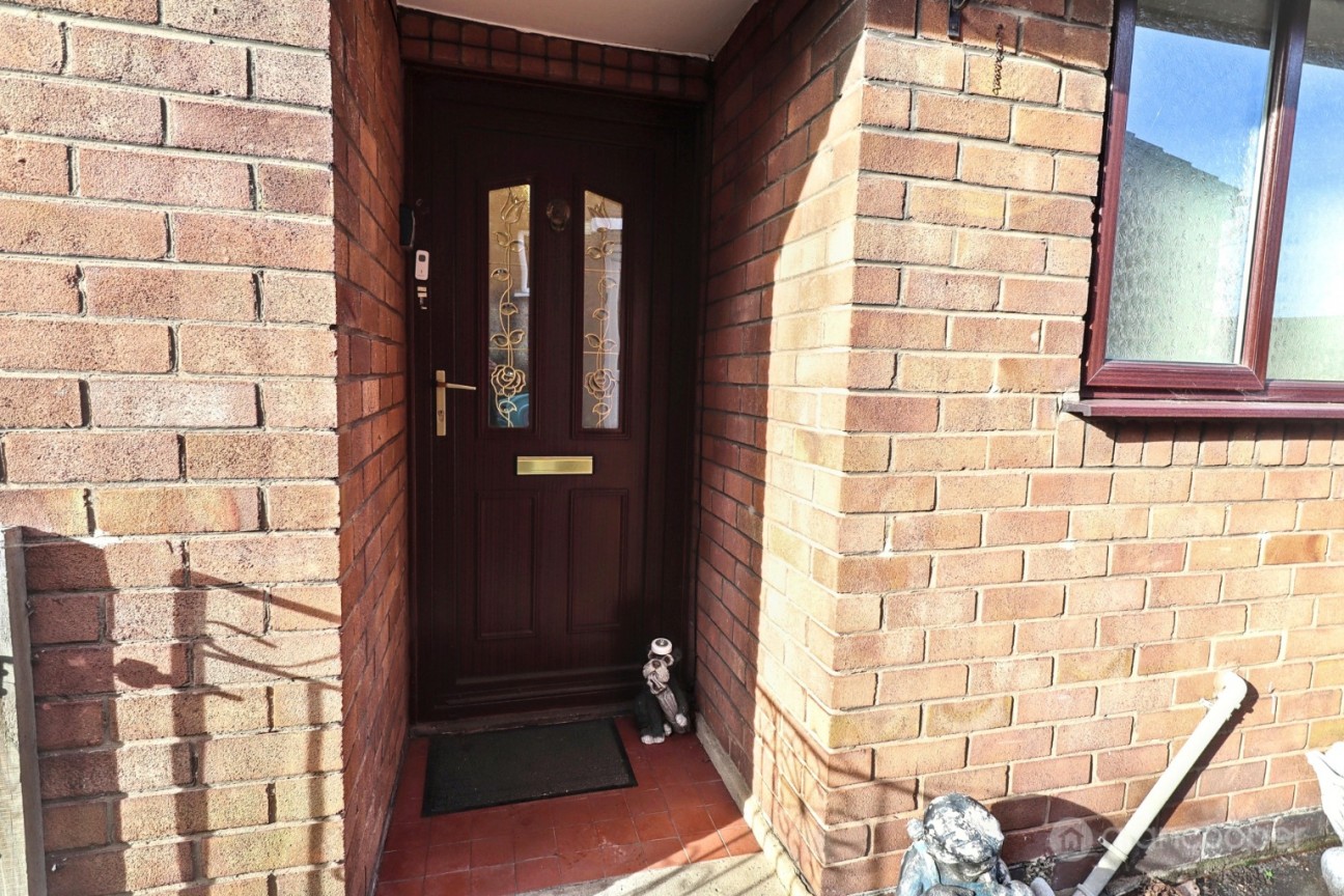 Nuneaton Road, Bulkington, Bedworth, CV12 9QP