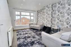 Salisbury Drive, Nuneaton, CV10 9LU