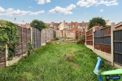 Salisbury Drive, Nuneaton, CV10 9LU