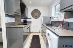 Salisbury Drive, Nuneaton, CV10 9LU