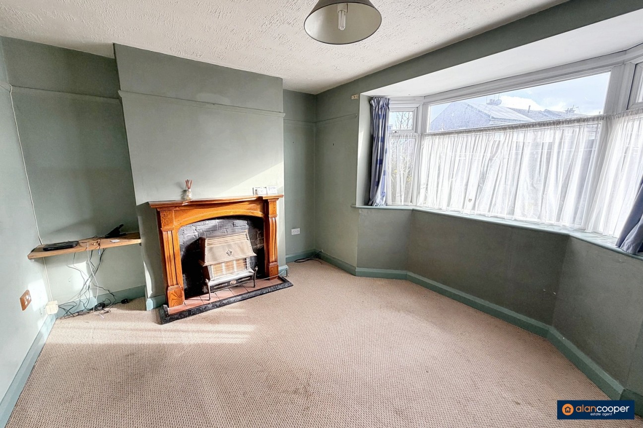 Tenlons Road, Stockingford, Nuneaton, CV10 7HT