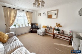 Salcombe Close, Horeston Grange, Nuneaton, CV11 6YS