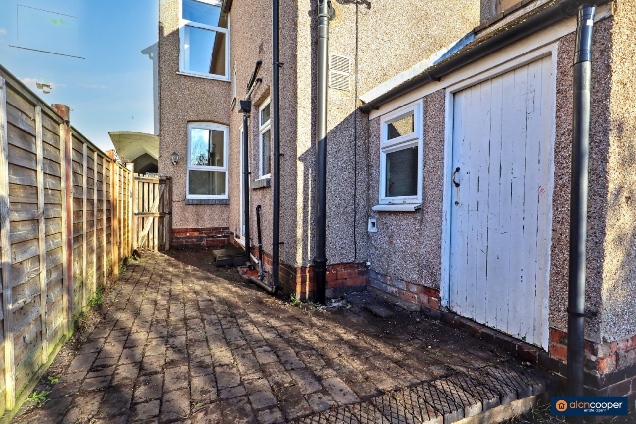 Tuttle Hill, Nuneaton, CV10 0HS