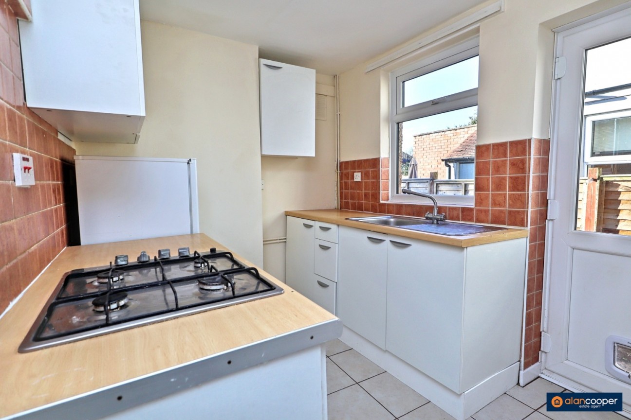 Tuttle Hill, Nuneaton, CV10 0HS