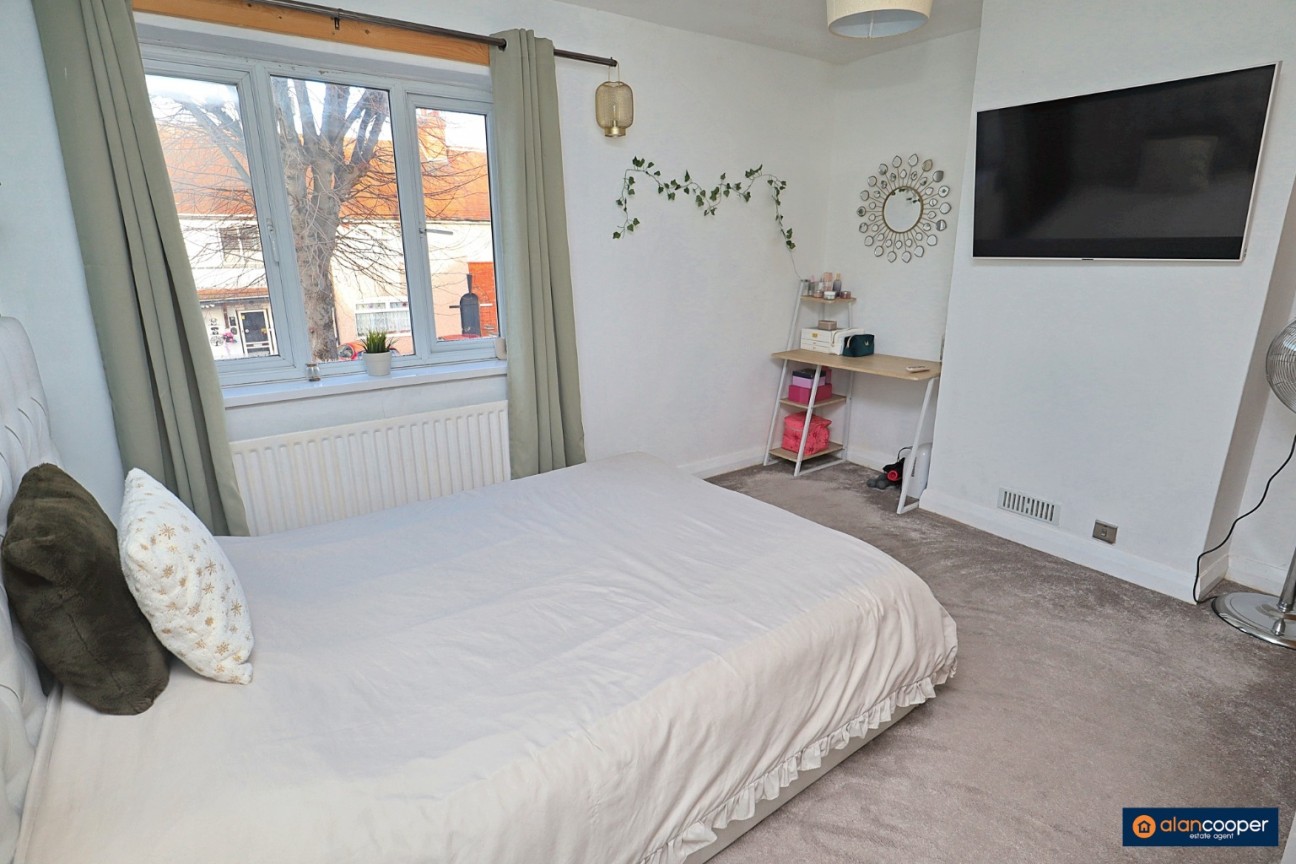 St. Pauls Road, Stockingford, Nuneaton, CV10 8HL