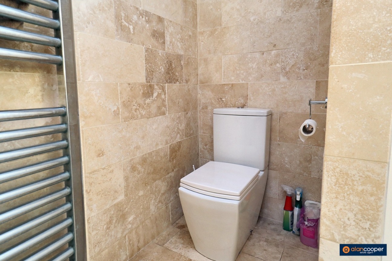 St. Pauls Road, Stockingford, Nuneaton, CV10 8HL