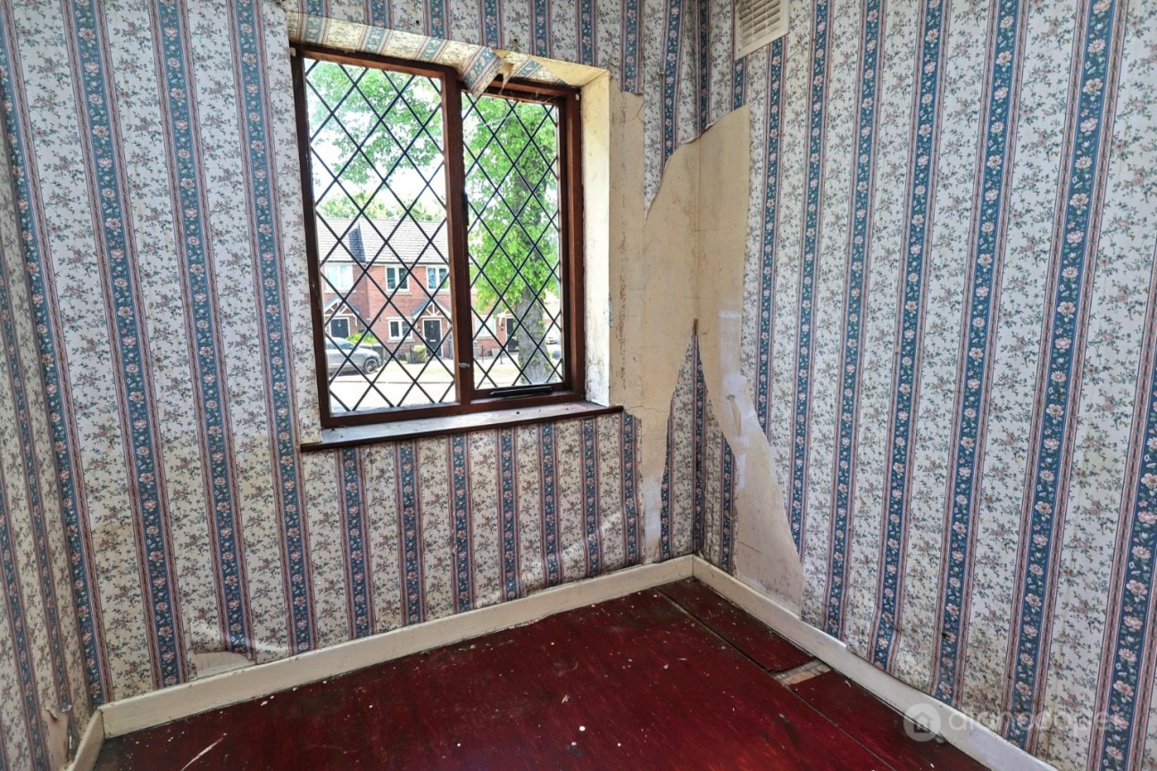 Camp Hill Drive, Nuneaton, CV10 0JX
