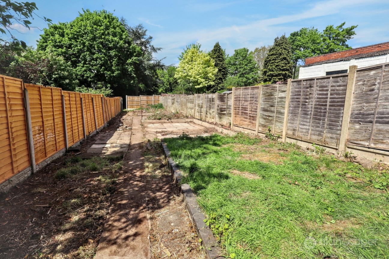 Camp Hill Drive, Nuneaton, CV10 0JX