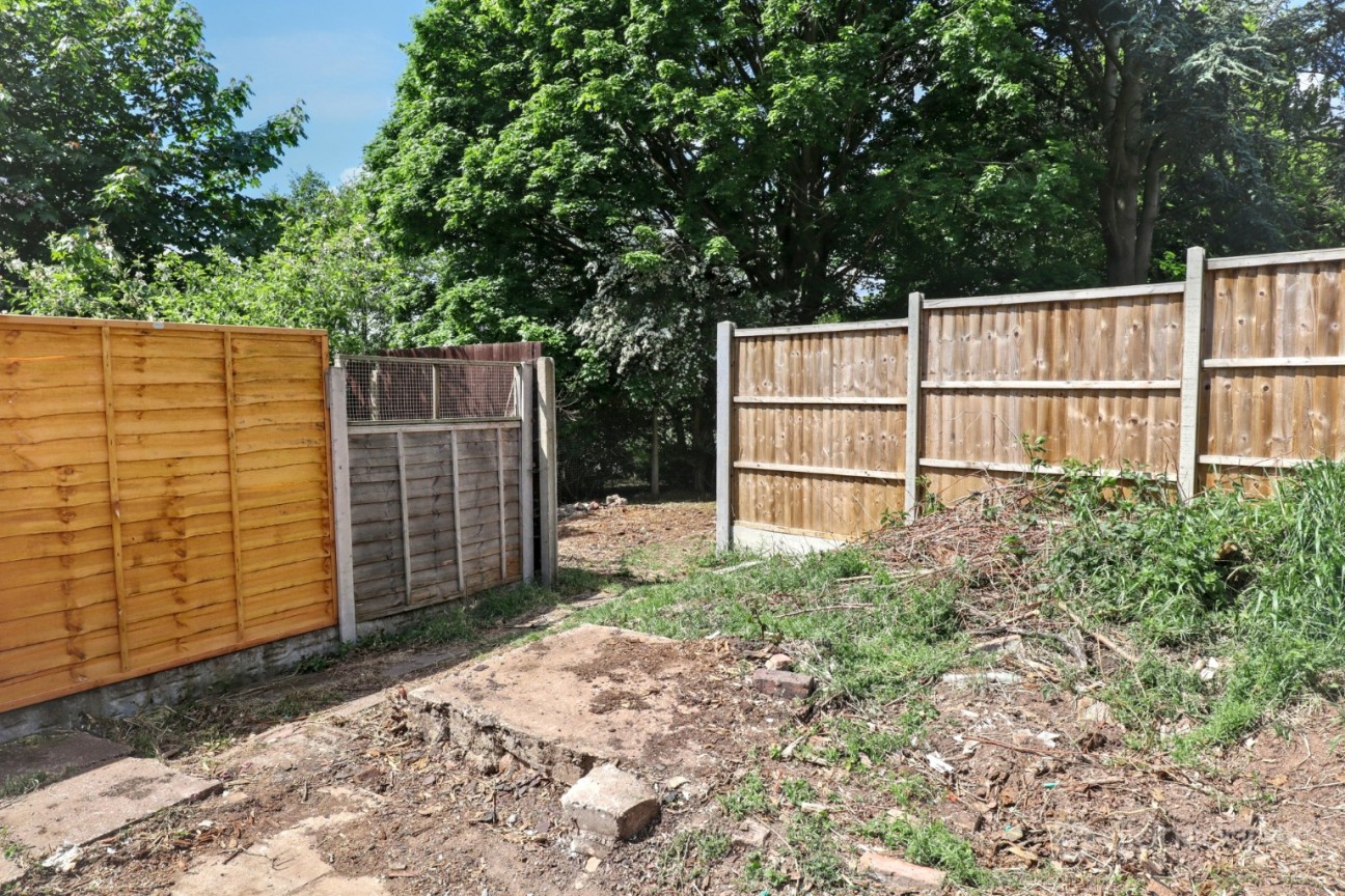 Camp Hill Drive, Nuneaton, CV10 0JX