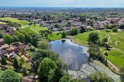 Camp Hill Drive, Nuneaton, CV10 0JX