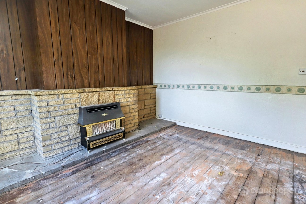 Camp Hill Drive, Nuneaton, CV10 0JX
