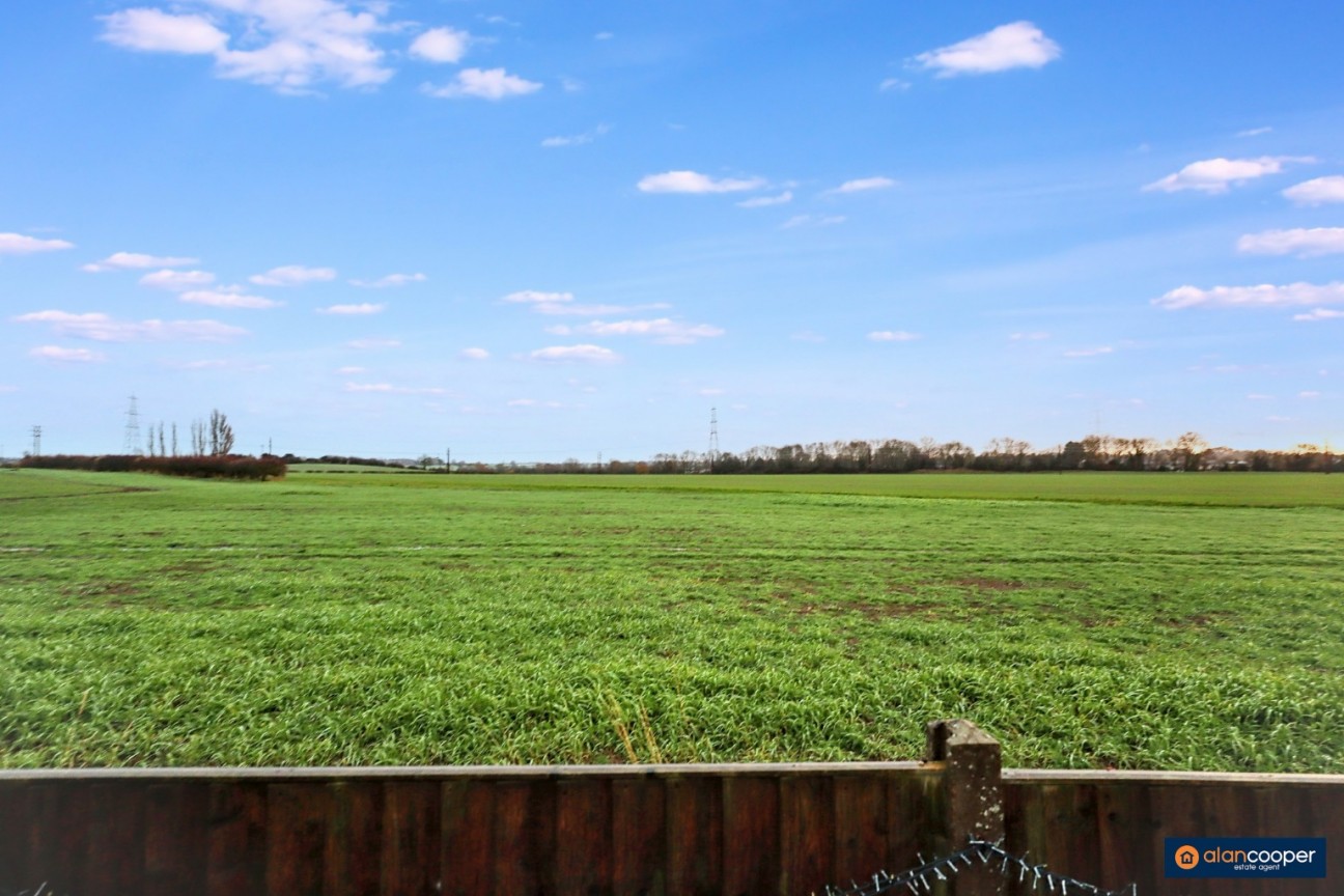 Chetwynd Drive, Whitestone, Nuneaton, CV11 4TJ