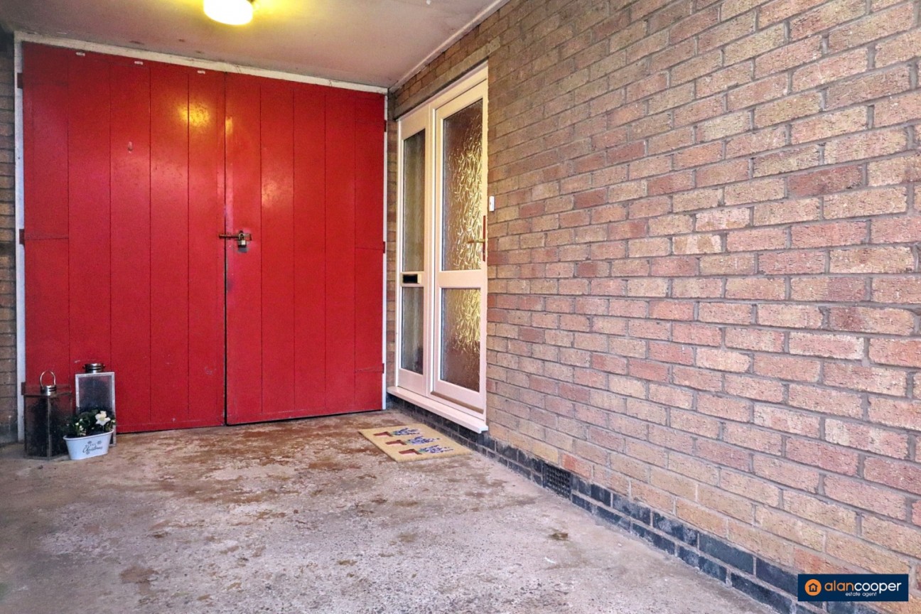 Chetwynd Drive, Whitestone, Nuneaton, CV11 4TJ