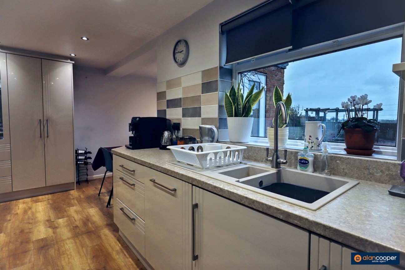 Chetwynd Drive, Whitestone, Nuneaton, CV11 4TJ