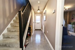 Harvest Way, Weddington, Nuneaton, CV10 0FJ