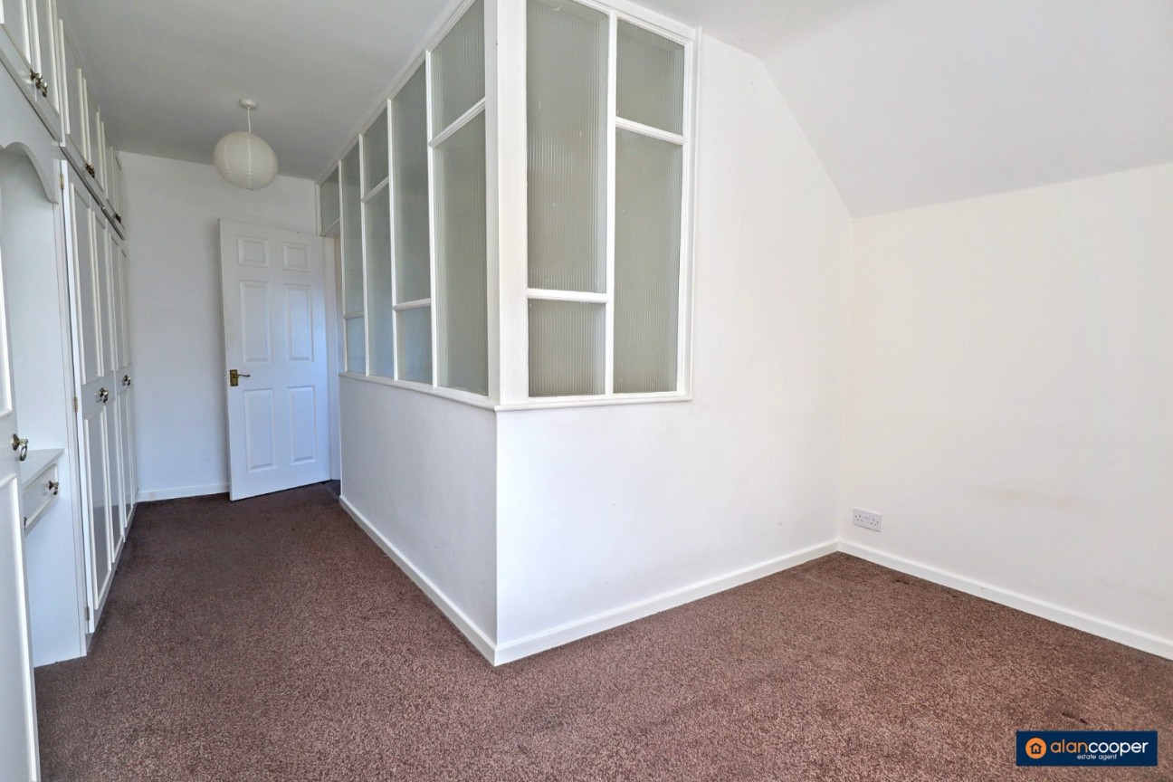 Church Lane, Weddington, Nuneaton, CV10 0EY