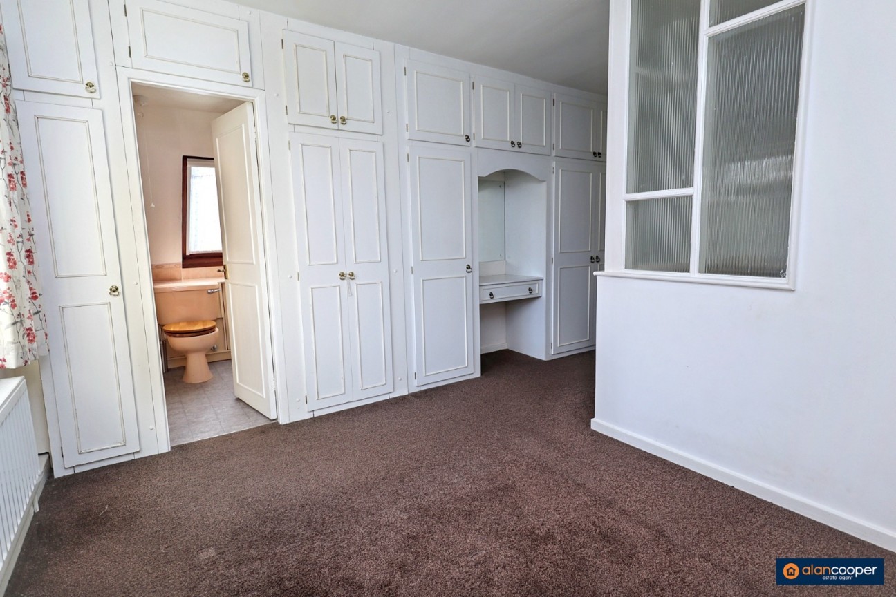 Church Lane, Weddington, Nuneaton, CV10 0EY