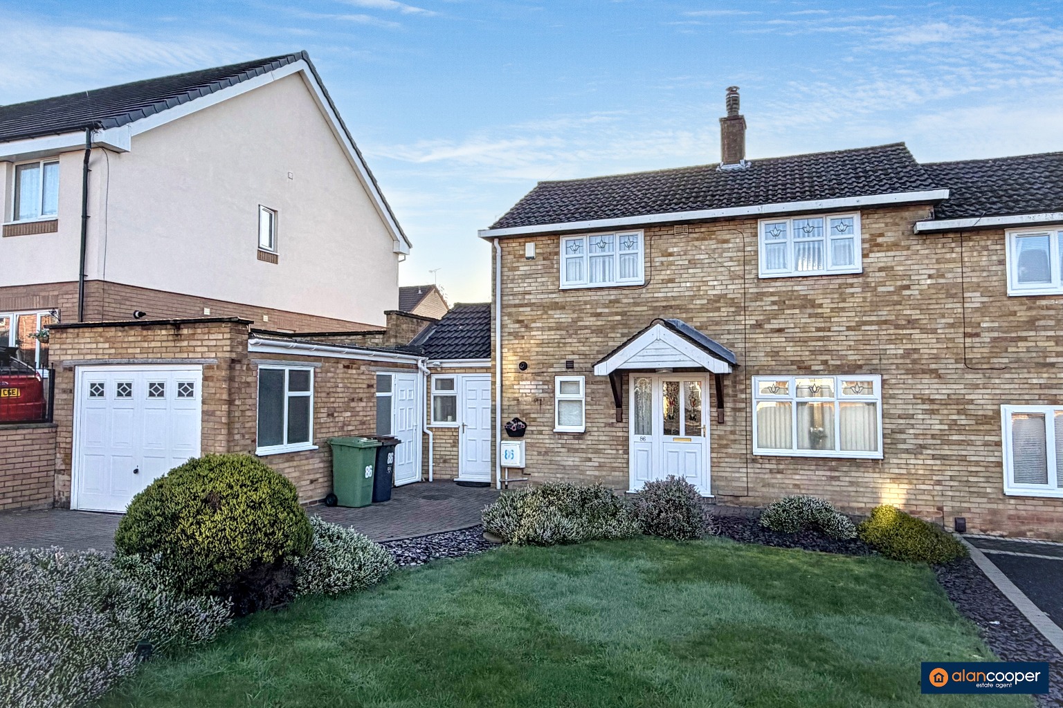 Abbotsford Road, Attleborough, Nuneaton, CV11 4RG